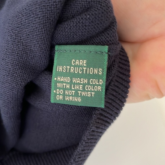 Genuine Authentic Master’s Men’s Navy Sweater Vest - Picture 3 of 8